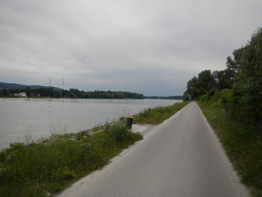 Foto vom 18.Juni 2015 - An der Donau