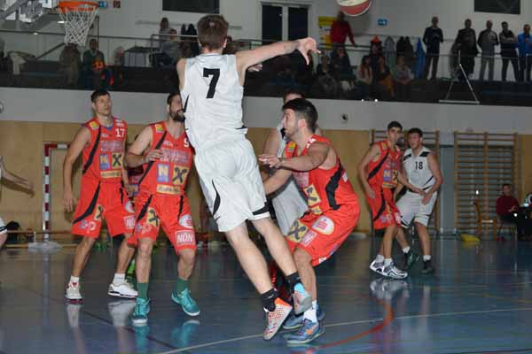 Foto vom 11. Dezember 2016 - Basketball