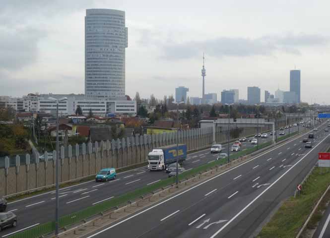 Donauufer Autobahn