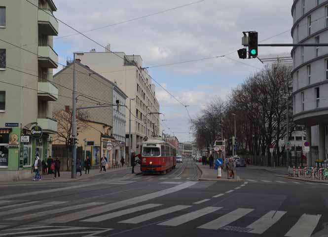 Donaufelder Straße