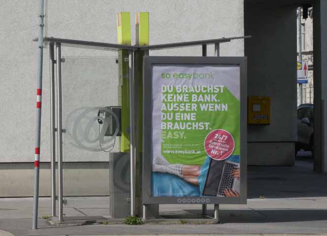 Telefon in der Fultonstraße