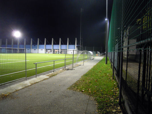 Foto vom 27. Oktober 2010 - Donaufeld - Fußballplatz