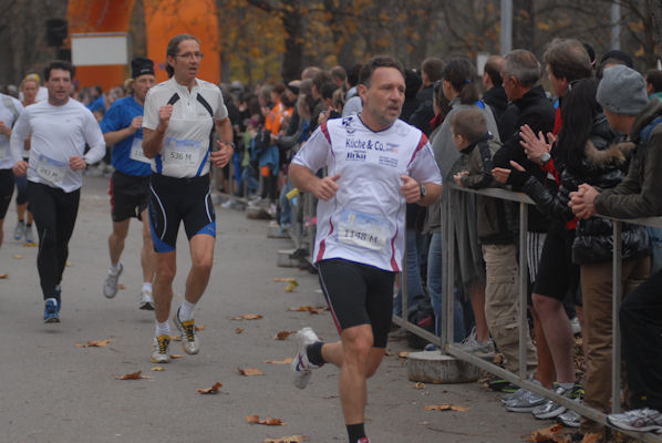 Foto vom 7. November 2010 - Sie und Er Lauf