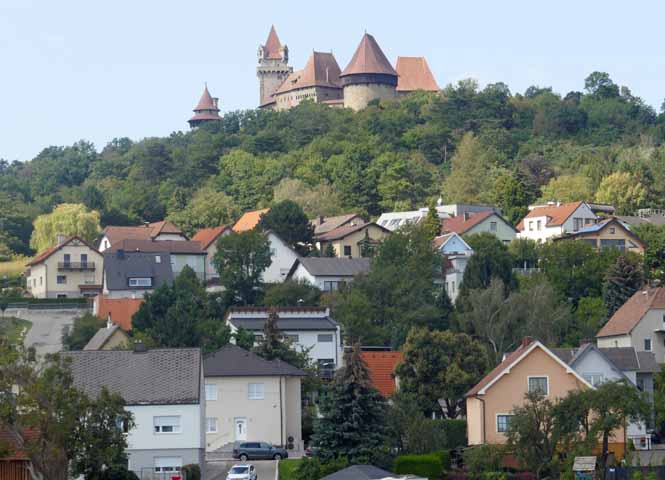 Burg Kreuzenstein