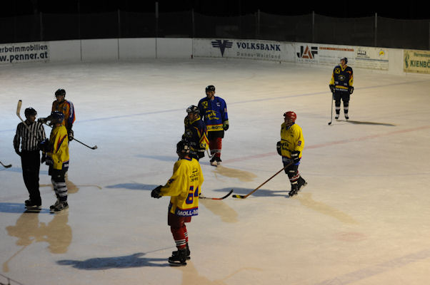 Foto vom 15. Februar 2011 - Eishockeyspiel in Stockerau