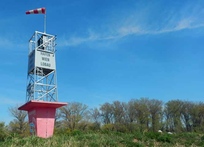 Hafen Wien Lobau