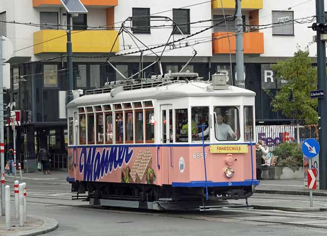 Oldtimer-Straßenbahn