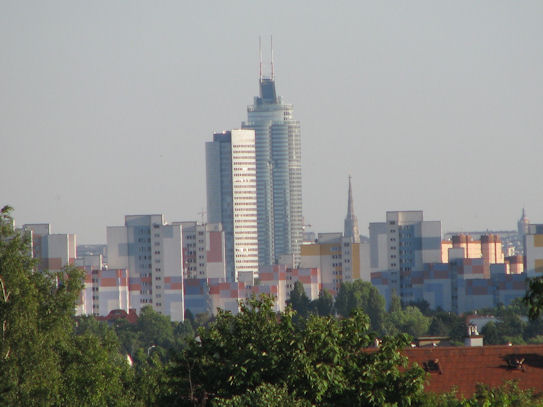Foto vom 28. Juni 2011 - Floridotower, Milleniumtower, Stefansdom