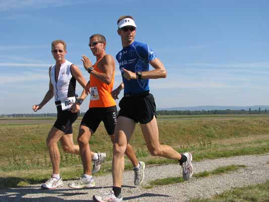 Foto vom 11. September 2011 - Rote Nasen Lauf in Engelhartstetten