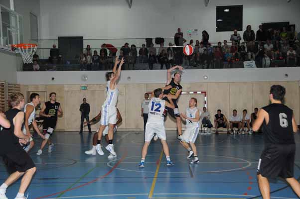 Foto vom 9. Oktober 2011 - Basketball in Deutsch Wagram
