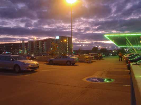 Foto vom 14. Oktober 2011 - Merkur Parkplatz Julius Ficker Strae