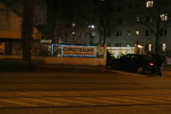 Foto vom 20. Dezember 2011 - Christbaumverkauf